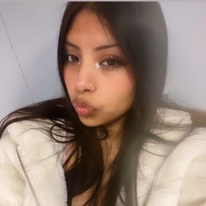 Meet your Posher, Marisol